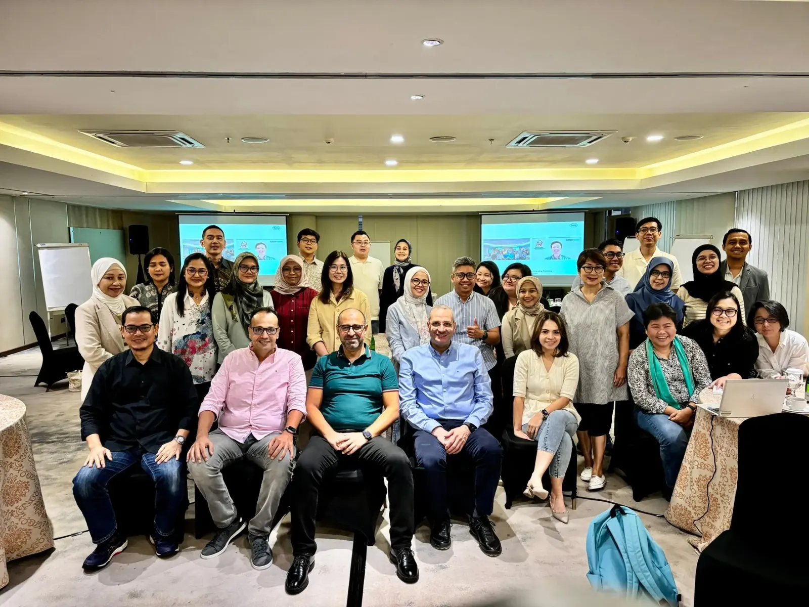Strategic Account Excellence programme with Roche in Indonesia — photo 7 of 23